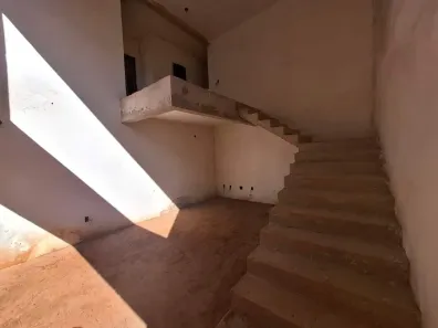 Casa de Condomínio com 3 Quartos à venda, 142m² no Região dos Lagos, Brasília