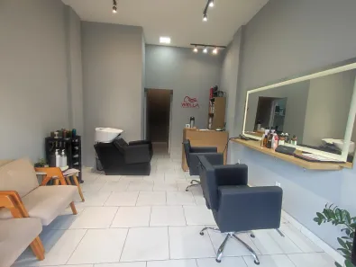 Loja / Salão / Ponto Comercial à venda, 30m² no Aterrado, Volta Redonda