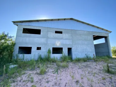 Galpão / Depósito / Armazém com 2 Quartos à venda, 1500m² no Diácono João Luiz Pozzobon, Santa Maria