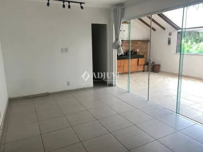 Cobertura com 3 Quartos à venda, 112m² no Samambaia, Petrópolis