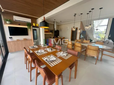 Casa de Condomínio com 3 Quartos à venda, 189m² no Condomínio Vinhas, Senador Canedo