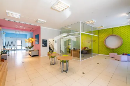 Prédio Inteiro com 9 Quartos para venda ou aluguel, 496m² no Cambuí, Campinas