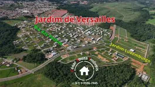 Casa de Condomínio com 2 Quartos à venda, 378m² no Jardins Versailles, Valparaíso de Goiás
