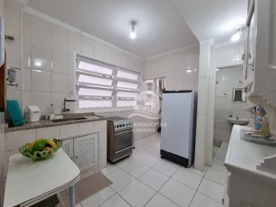 Kitnet para alugar, 40m² no Pitangueiras, Guarujá