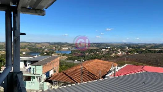 Sobrado com 4 Quartos à venda, 440m² no Centro, Igaratá