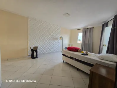 Sobrado com 2 Quartos à venda, 160m² no Mangabeira, Feira de Santana