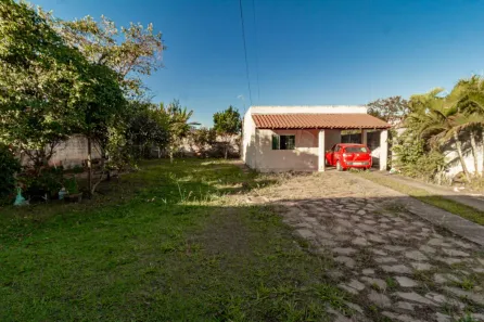 Casa com 4 Quartos à venda, 283m² no Região dos Lagos, Brasília