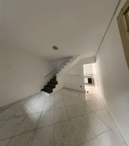 Sobrado com 2 Quartos para alugar, 80m² no Santa Maria, Osasco