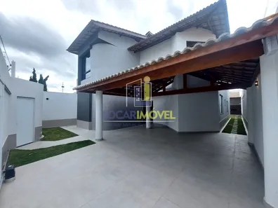 Sobrado com 5 Quartos à venda, 380m² no Candeias, Vitória da Conquista