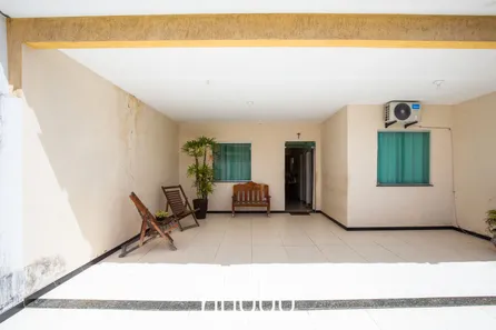 Casa com 4 Quartos à venda, 300m² no Farolândia, Aracaju