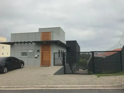 Prédio Inteiro com 1 Quarto para venda ou aluguel, 740m² no Pinheirinho, Vinhedo