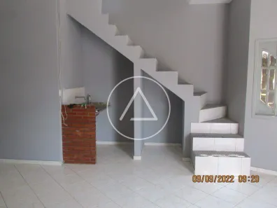 Galpão / Depósito / Armazém para alugar, 420m² no Jardim Miramar, Rio das Ostras