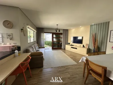 Casa com 3 Quartos à venda, 248m² no Água Verde, Blumenau