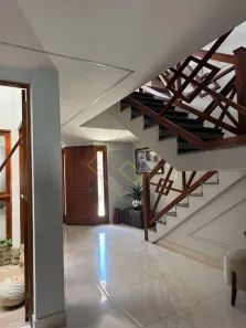 Casa de Condomínio com 3 Quartos para alugar, 230m² no Horto, Campos dos Goytacazes