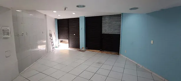 Loja / Salão / Ponto Comercial para alugar, 40m² no Centro, Petrópolis