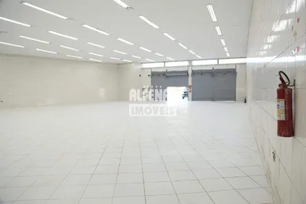Galpão / Depósito / Armazém à venda, 1300m² no Santa Marta, Ribeirão das Neves