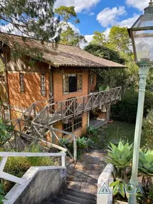 Fazenda / Sítio / Chácara com 5 Quartos à venda, 235m² no Carangola, Petrópolis