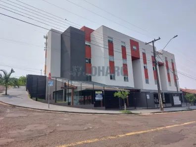 Loja / Salão / Ponto Comercial para alugar, 50m² no Loteamento Residencial Villágio Di Roma, Apucarana