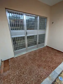Casa com 2 Quartos para alugar, 110m² no BNH, Mesquita