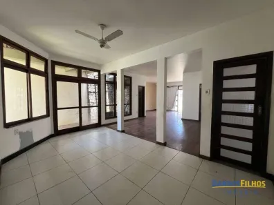 Casa com 4 Quartos à venda, 475m² no São José, Aracaju