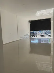 Loja / Salão / Ponto Comercial para alugar, 110m² no Loteamento Villa Branca, Jacareí
