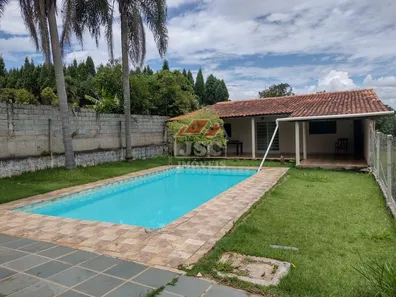 Fazenda / Sítio / Chácara com 4 Quartos à venda, 200m² no Sebandilha, Mairinque