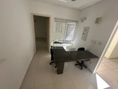 Prédio Inteiro para alugar, 470m² no Vila Nair, Pindamonhangaba