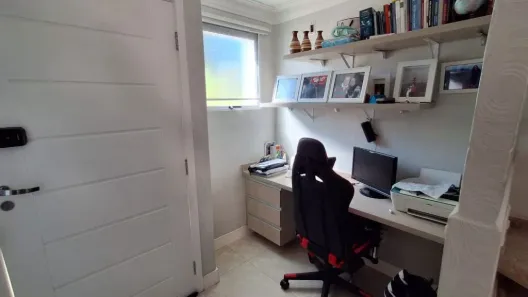 Casa de Condomínio com 3 Quartos à venda, 89m² no Jardim Colibri, Embu das Artes