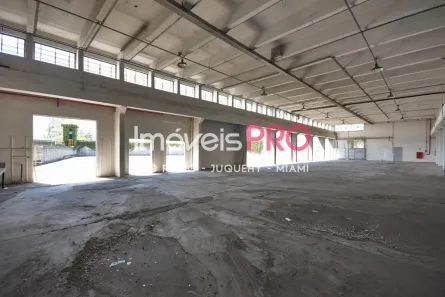 Prédio Inteiro para alugar, 259m² no Jaguaré, São Paulo