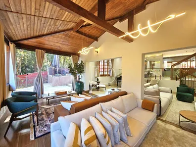 Casa de Condomínio com 4 Quartos à venda, 450m² no Chácara dos Lagos, Carapicuíba