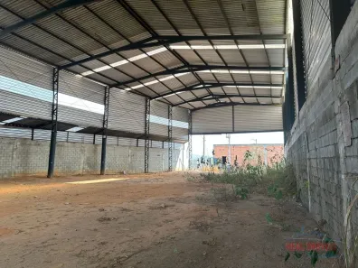Galpão / Depósito / Armazém para venda ou aluguel, 1300m² no Vila Íris, Santa Luzia