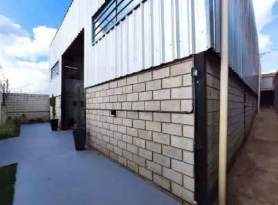 Galpão / Depósito / Armazém à venda, 250m² no Jardim Canadá, Nova Lima