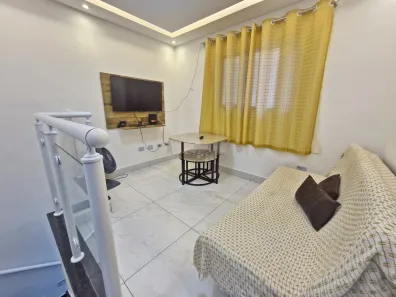 Casa de Condomínio com 2 Quartos para alugar, 48m² no Aviação, Praia Grande