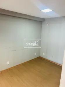 Galpão / Depósito / Armazém para alugar, 200m² no Vila Maria, Barra Mansa