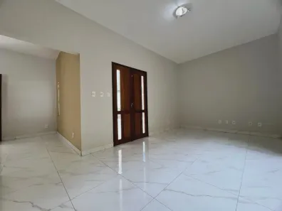 Casa com 3 Quartos à venda, 190m² no Recanto das Palmeiras, Teresina