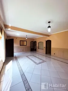 Casa com 4 Quartos para alugar, 236m² no Corrêas, Petrópolis
