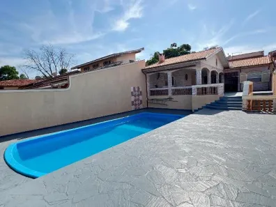 Casa com 4 Quartos à venda, 155m² no Centro, Águas de São Pedro