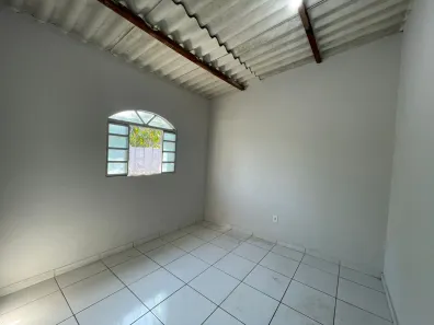 Casa de Vila com 1 Quarto para alugar, 50m² no Guaxindiba, São Gonçalo