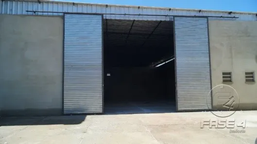 Galpão / Depósito / Armazém à venda, 360m² no Vila Julieta, Resende