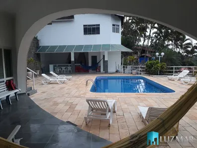 Fazenda / Sítio / Chácara com 4 Quartos à venda, 480m² no , Igaratá