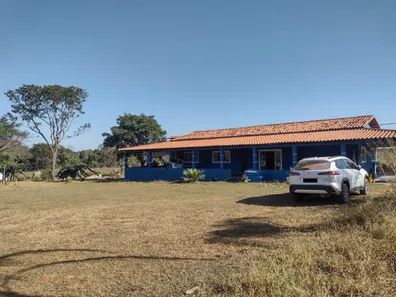 Fazenda / Sítio / Chácara com 3 Quartos à venda, 30000m² no , Brasília