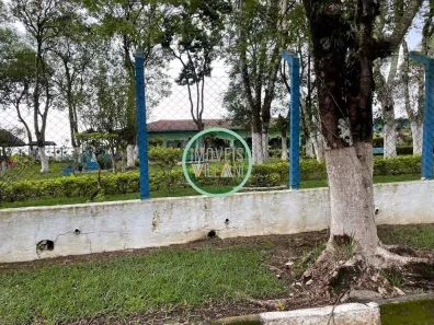 Fazenda / Sítio / Chácara com 4 Quartos para venda ou aluguel, 360m² no Chácaras Rurais Guararema, Jacareí