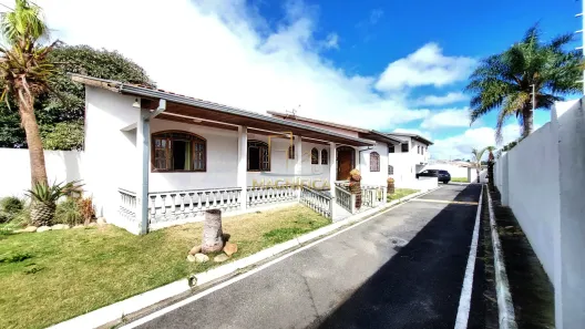 Casa com 3 Quartos para alugar, 210m² no Jardim Paulista, Campina Grande do Sul