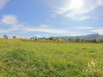 Fazenda / Sítio / Chácara com 1 Quarto à venda, 32m² no , Sanclerlândia