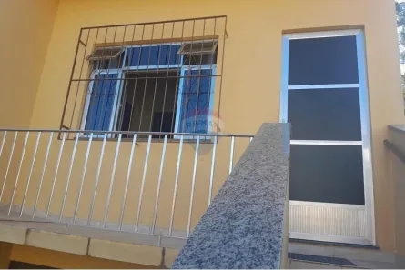Casa com 1 Quarto à venda, 84m² no Novo Mundo, Bom Jardim