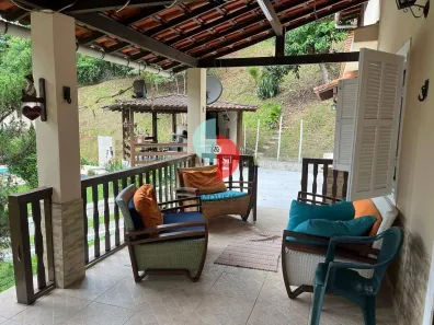 Fazenda / Sítio / Chácara com 7 Quartos à venda, 450m² no Cadetes Fabres, Guapimirim