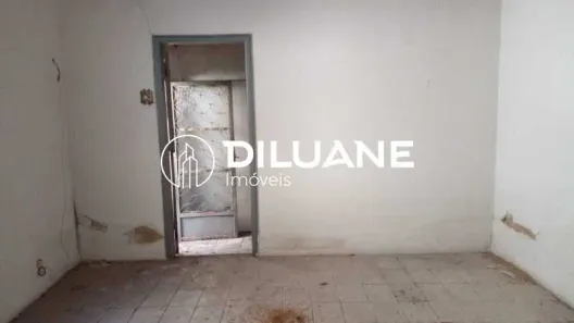 Loja / Salão / Ponto Comercial à venda, 400m² no Engenhoca, Niterói