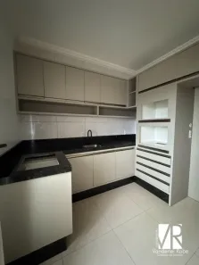 Apartamento com 2 Quartos para alugar, 66m² no Areias, Camboriú