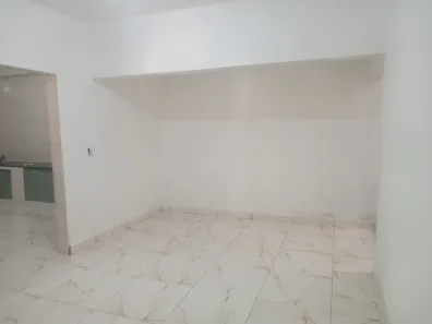 Sobrado com 4 Quartos para alugar, 180m² no Jardim São João, Salto