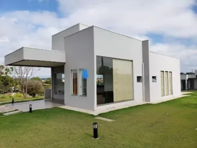 Casa de Condomínio com 3 Quartos à venda, 260m² no Primeiro de Maio, Primeiro de Maio